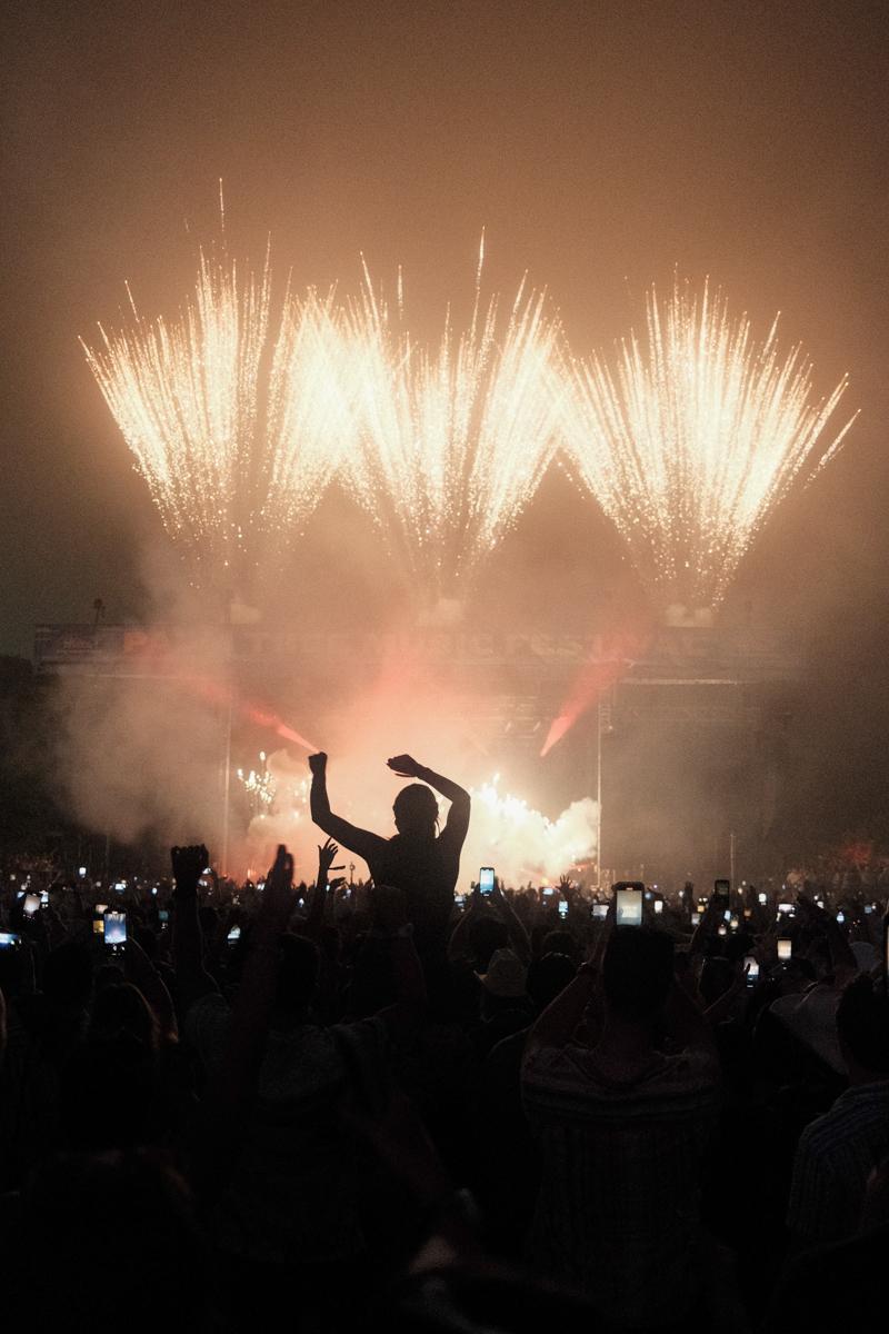 Fireworks in the evening at the Palm Tree Festival 2024